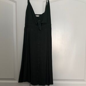 Elegant Green Sleeveless Dress